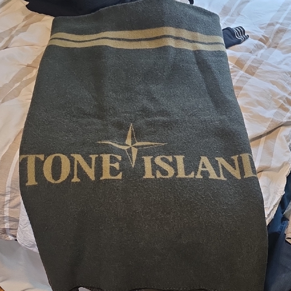 Stone Island Olive Throw Blanket